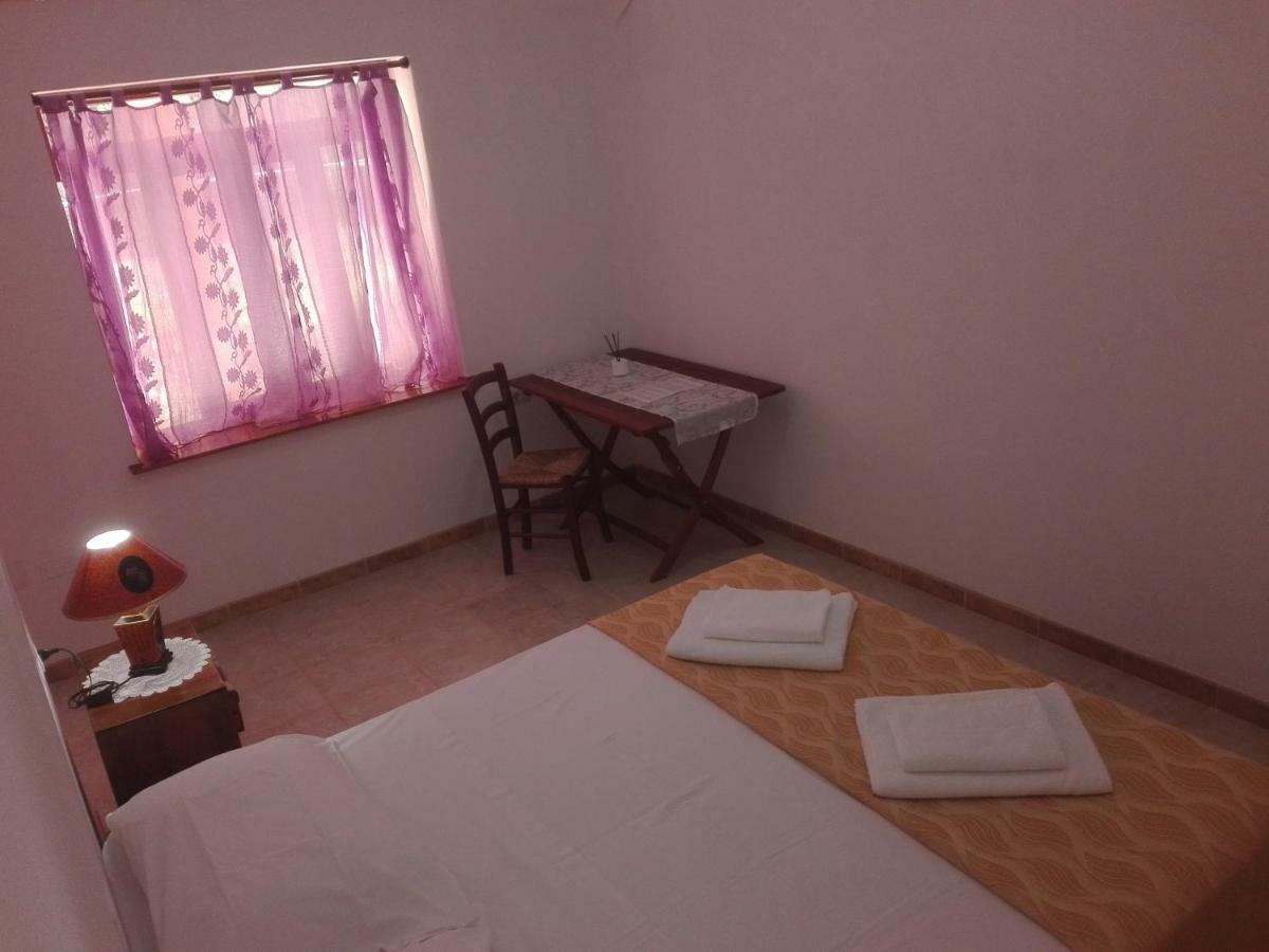 Agriturismo Sogno Latino Iglesias Ngoại thất bức ảnh