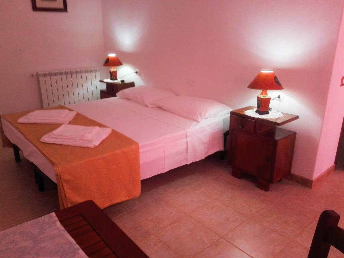 Agriturismo Sogno Latino Iglesias Ngoại thất bức ảnh
